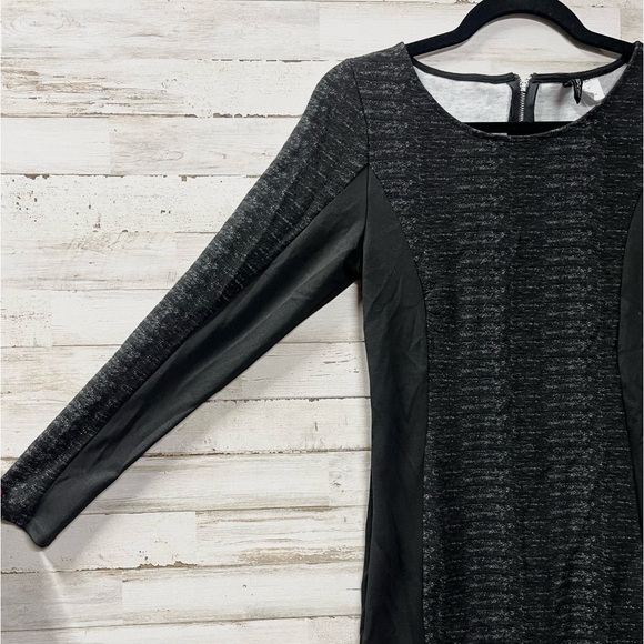 H&M Divided Black Long Sleeve Dress - Picture 5 of 8